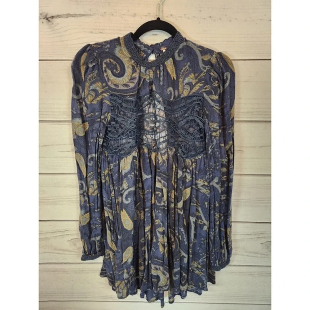 Free People Women's Navy Blue Paisley Crew Neck Puff Sleeve Mini Dress Size XS‎